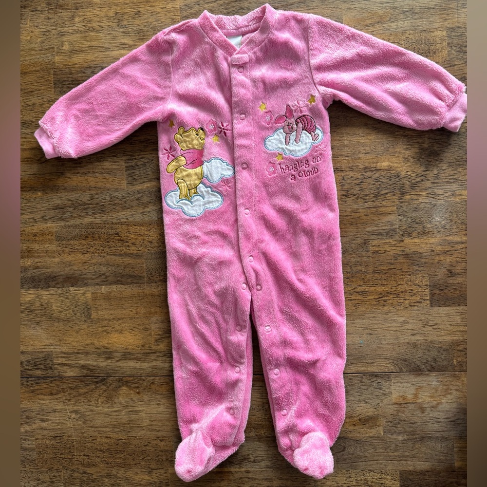 Disney Baby Girl’s Winnie The Pooh Sleeper Size 0-3 M